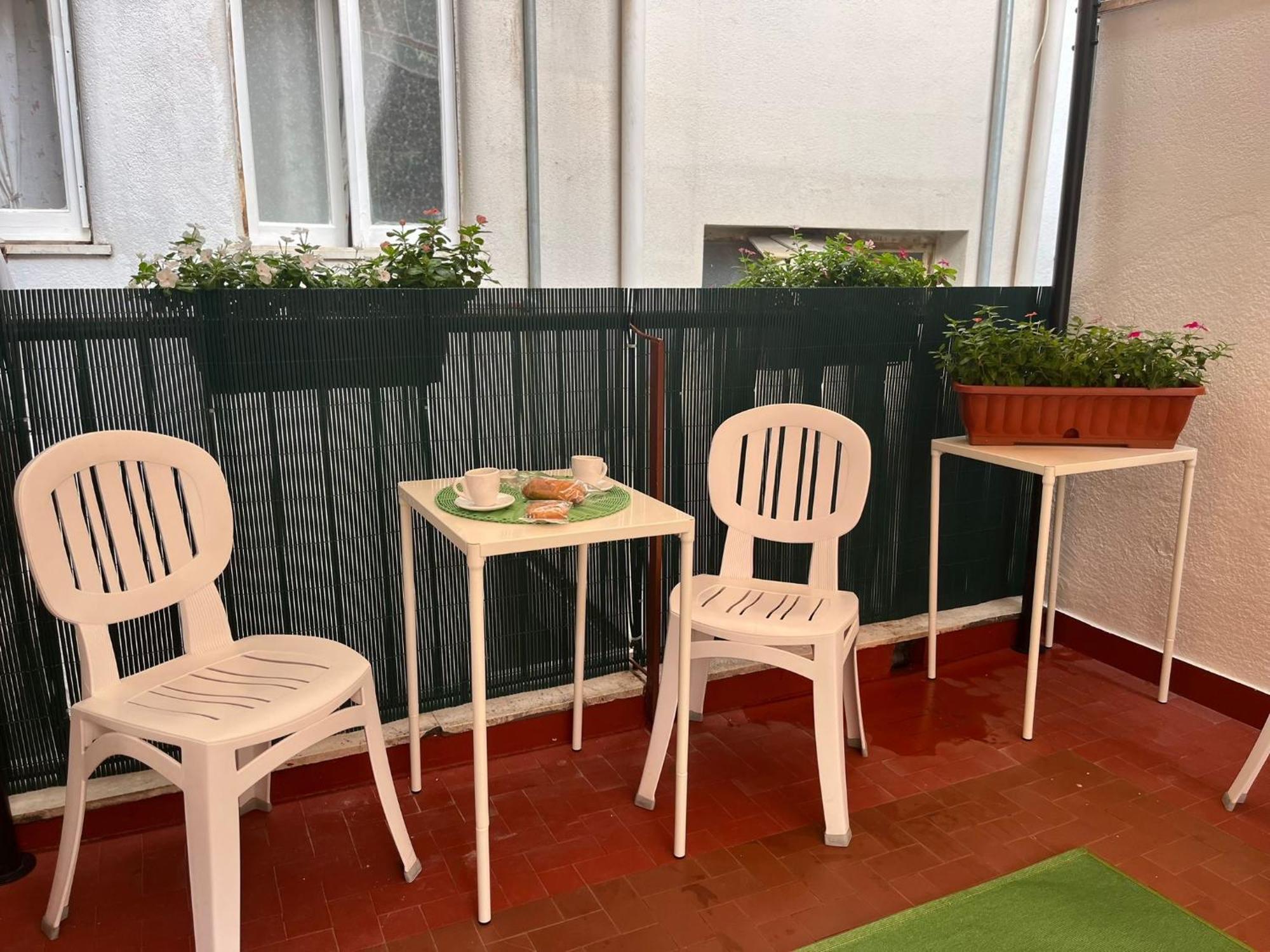 Casa Dei Nonni Di Yuri Bed and Breakfast Palermo Exteriör bild